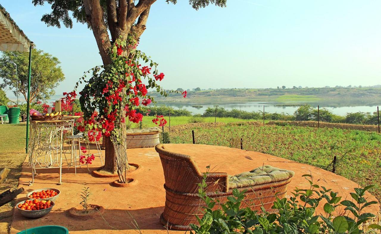 Bhadrawati - A Riverside Safari Lodge Ranthambore Exteriér fotografie